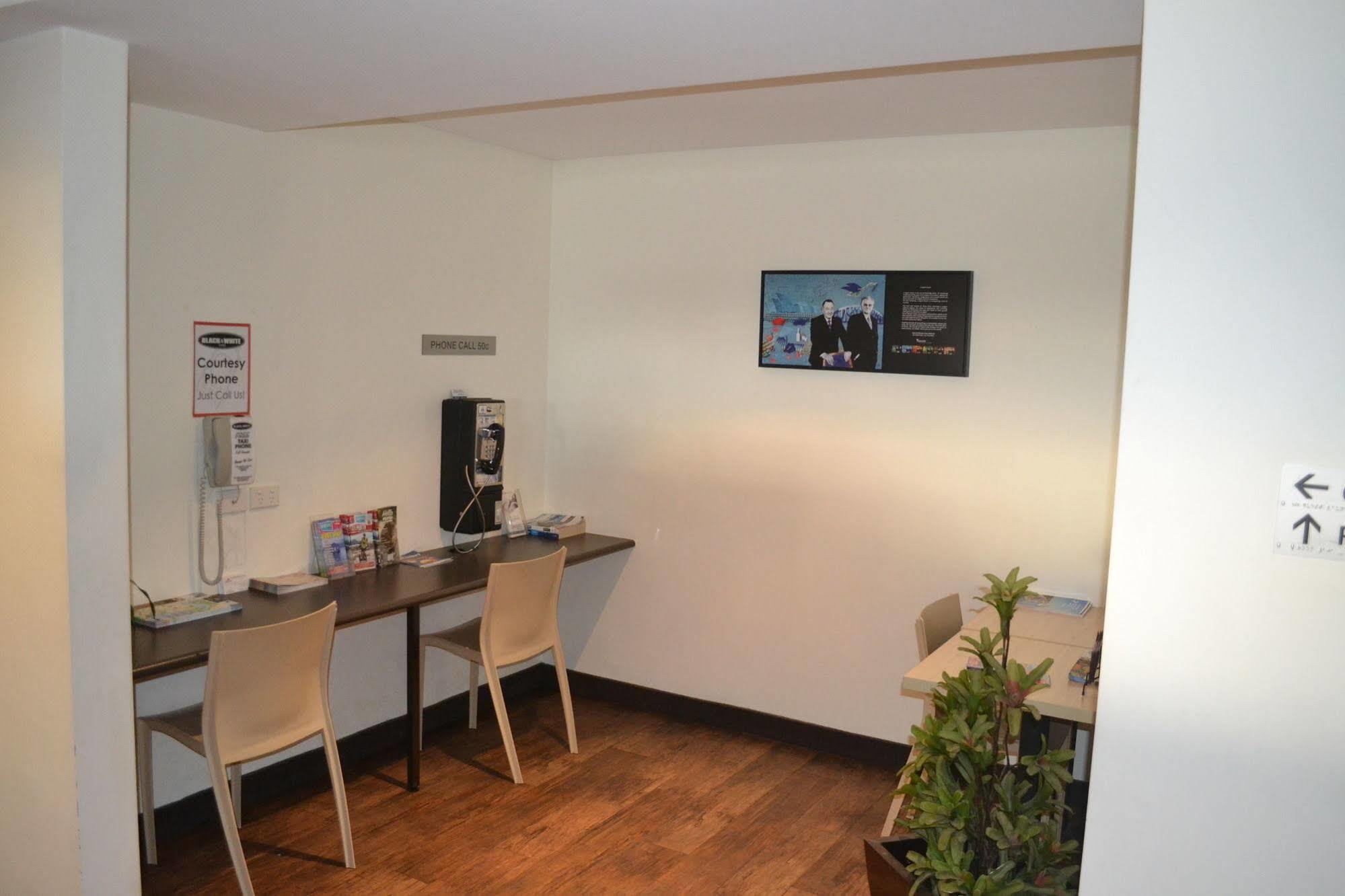 Ibis Budget Perth Airport Eksteriør billede
